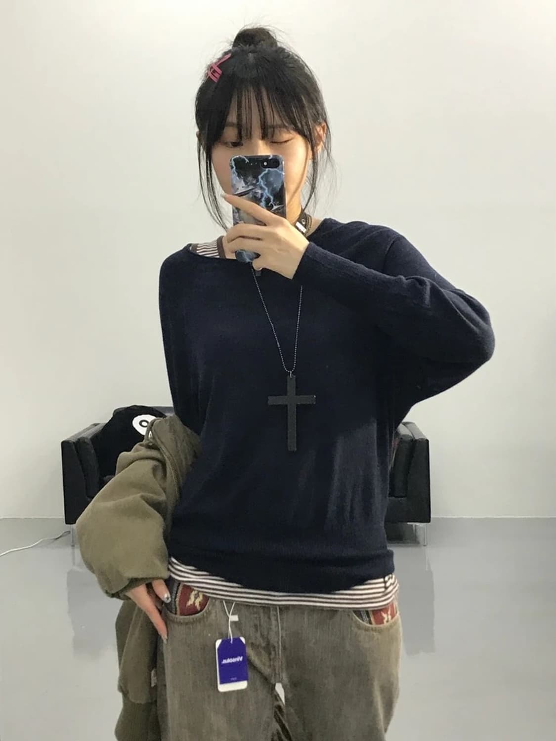 꼼뜨와 데 꼬또니에 울 네이비 니트 상품이미지1