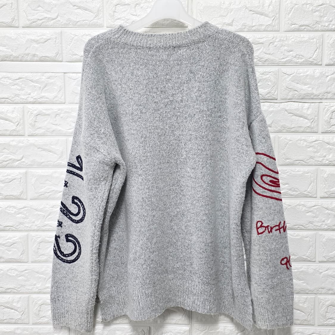 택포_ JIGOTT 지고트 레터링 루즈핏 니트 FREE 상품이미지4