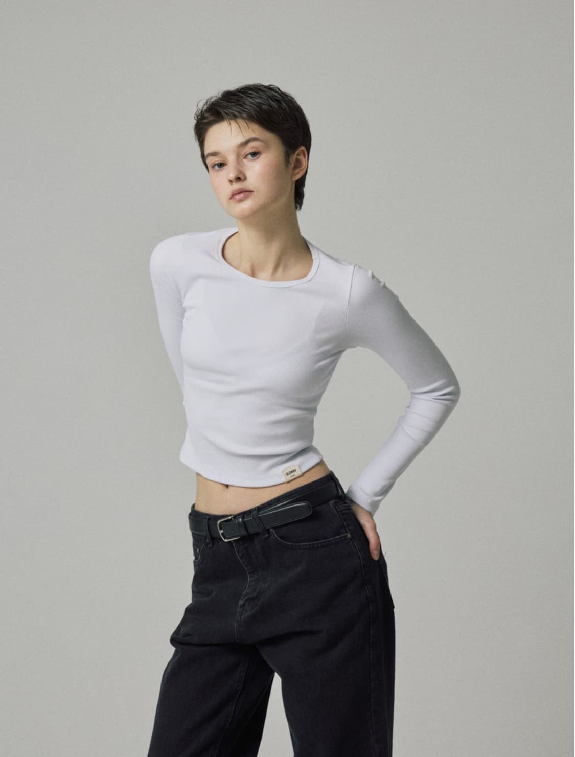 글로니 클래식 립 크루 넥 롱슬리브 화이트 상품이미지1