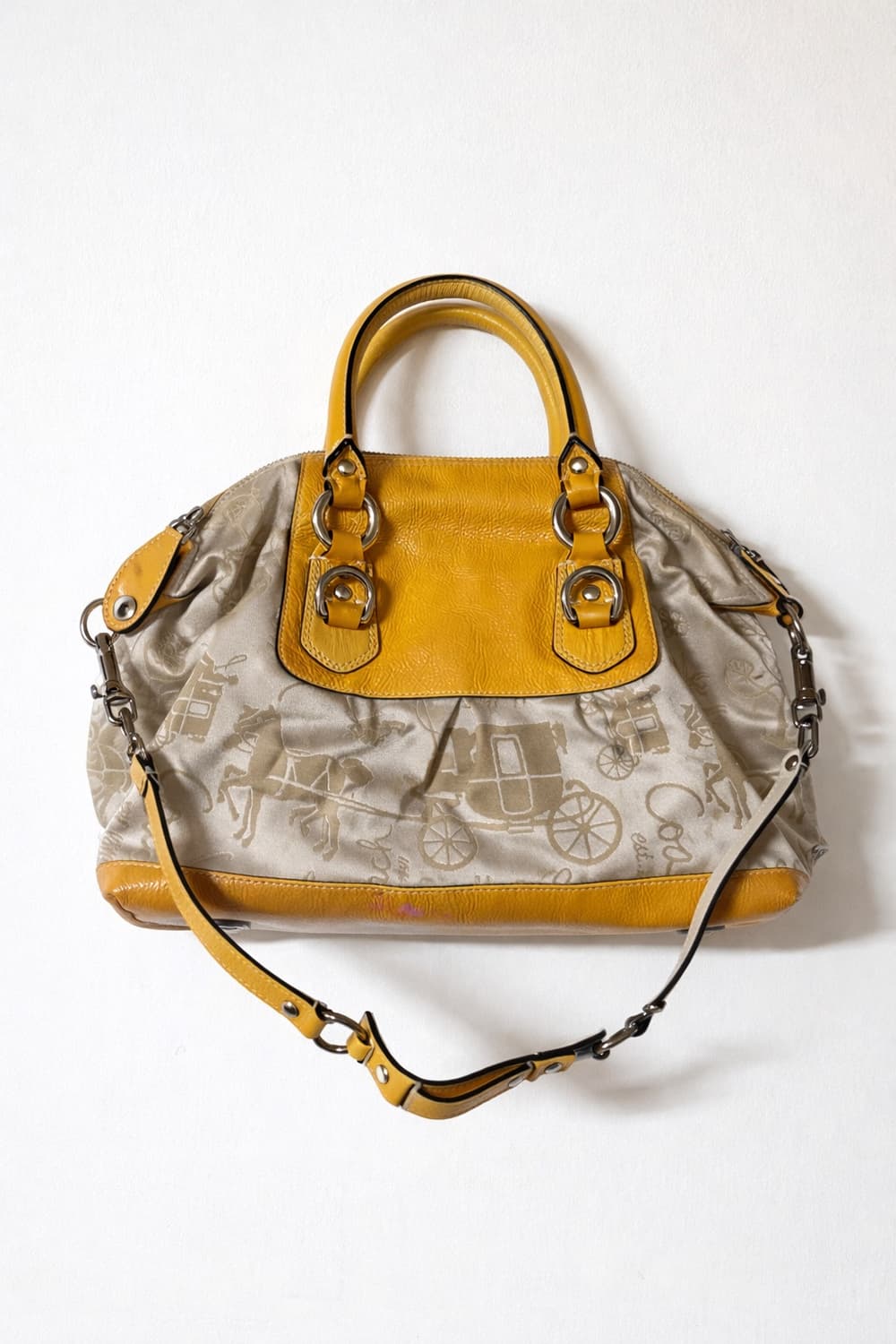 💛코치 y2k 옐로 마차 자카드 투웨이 숄더백 상품이미지2