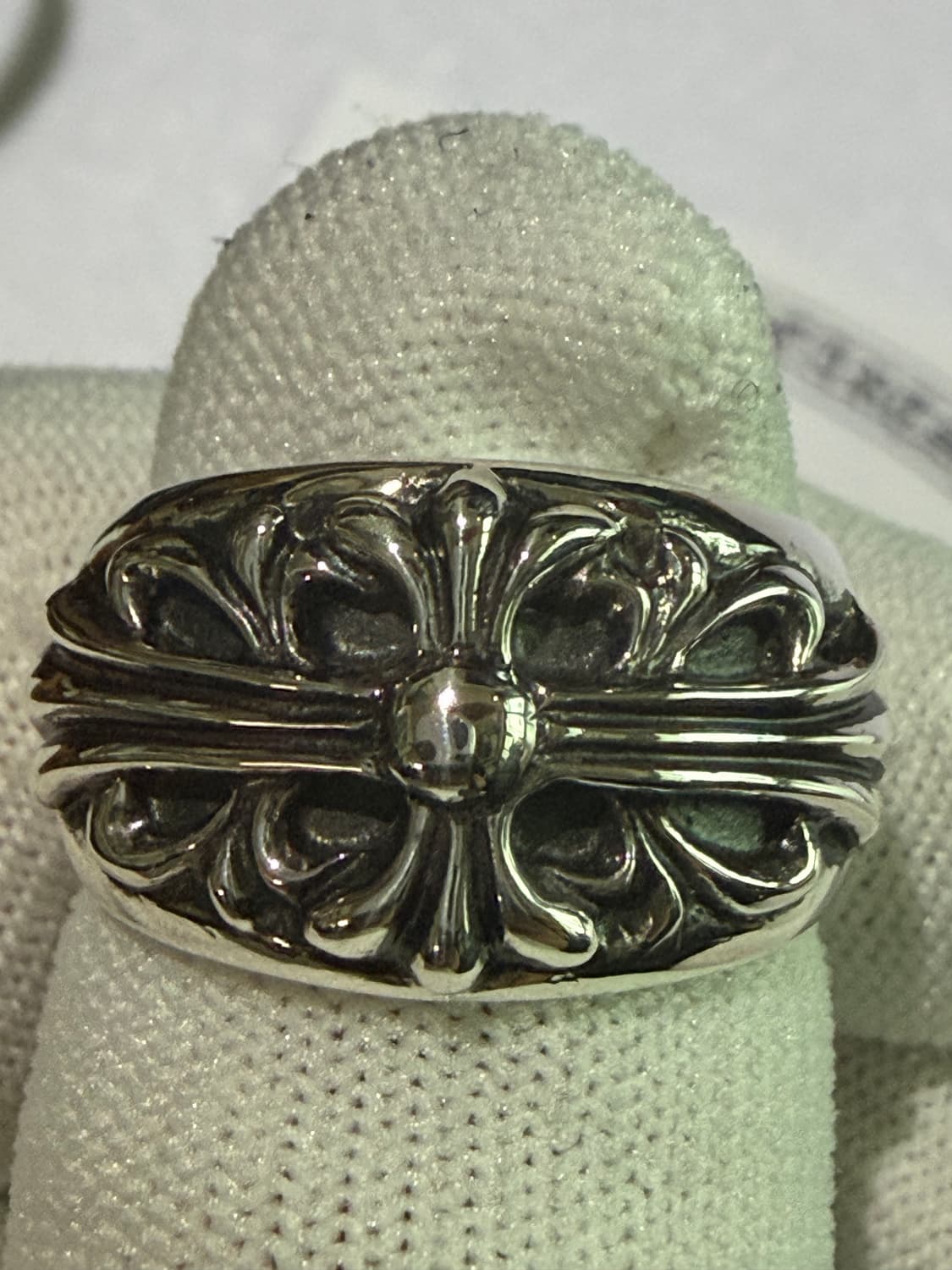 [US10] 크롬하츠 플로랄 크로스링 상품이미지3