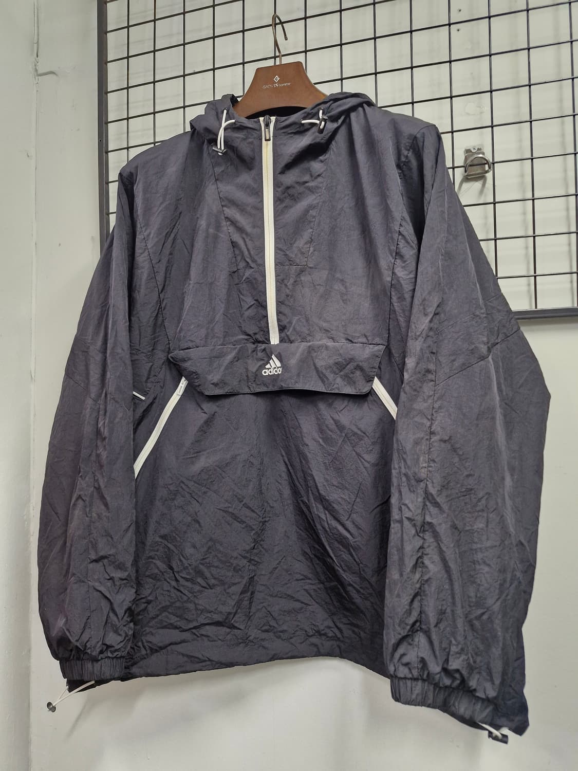 115XXXL 아디다스 스트리트 우븐EXG 아노락 자켓. 상품이미지3