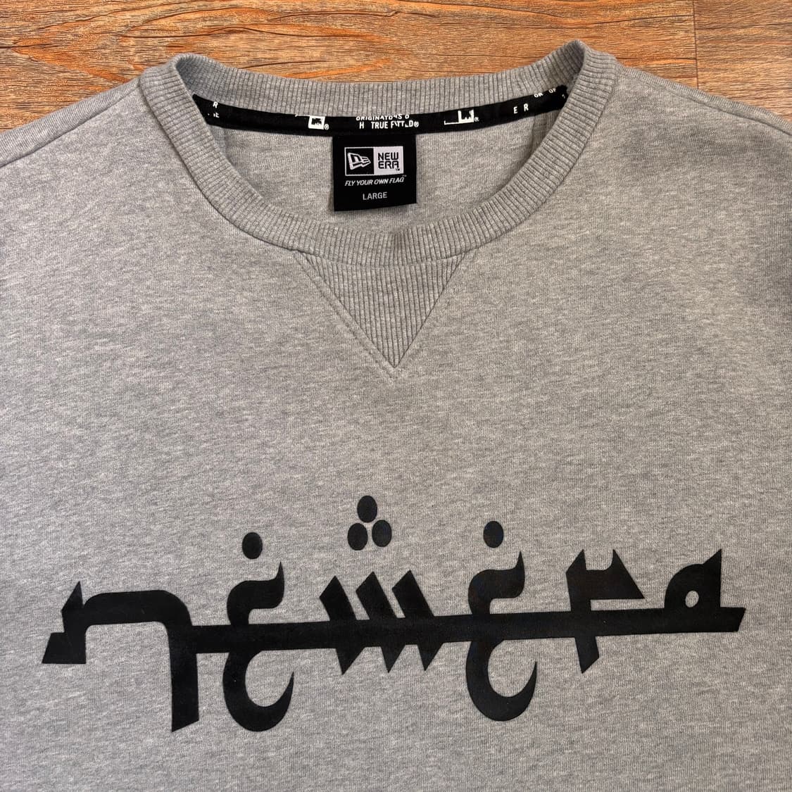 뉴에라 그레이 L 맨투맨 티셔츠 프린팅 MLB  상품이미지4
