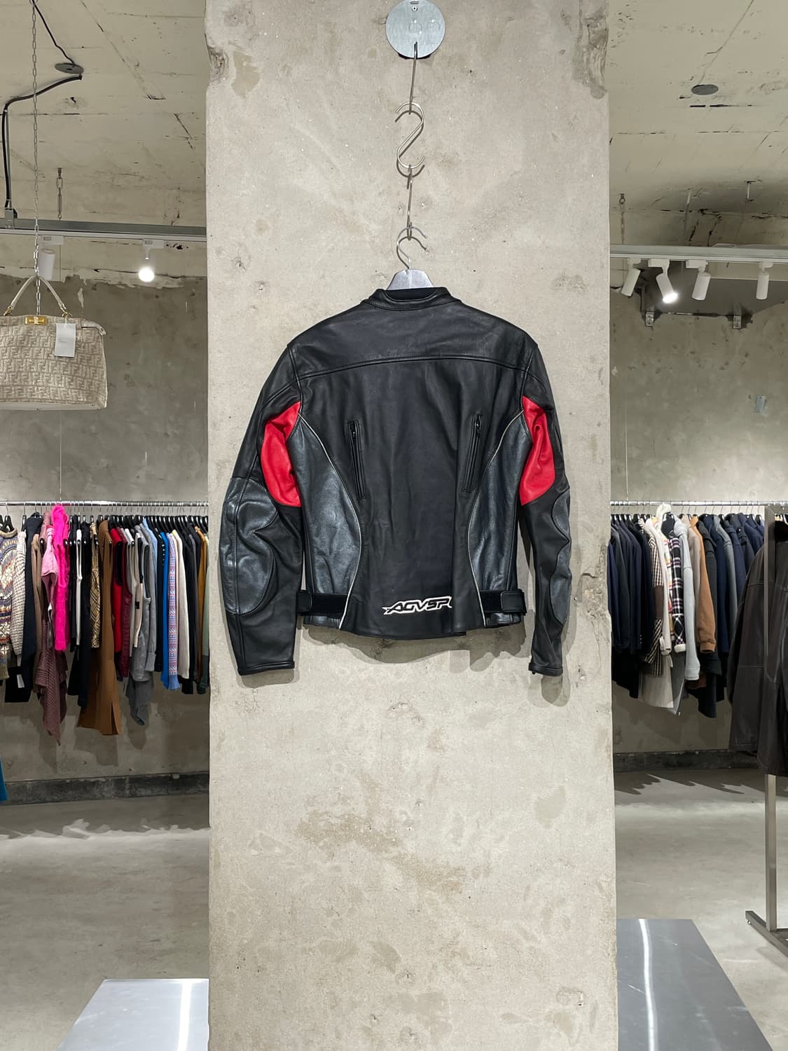 AGV 스포츠 블랙 앤 레드 바이커 레더 자켓 상품이미지6