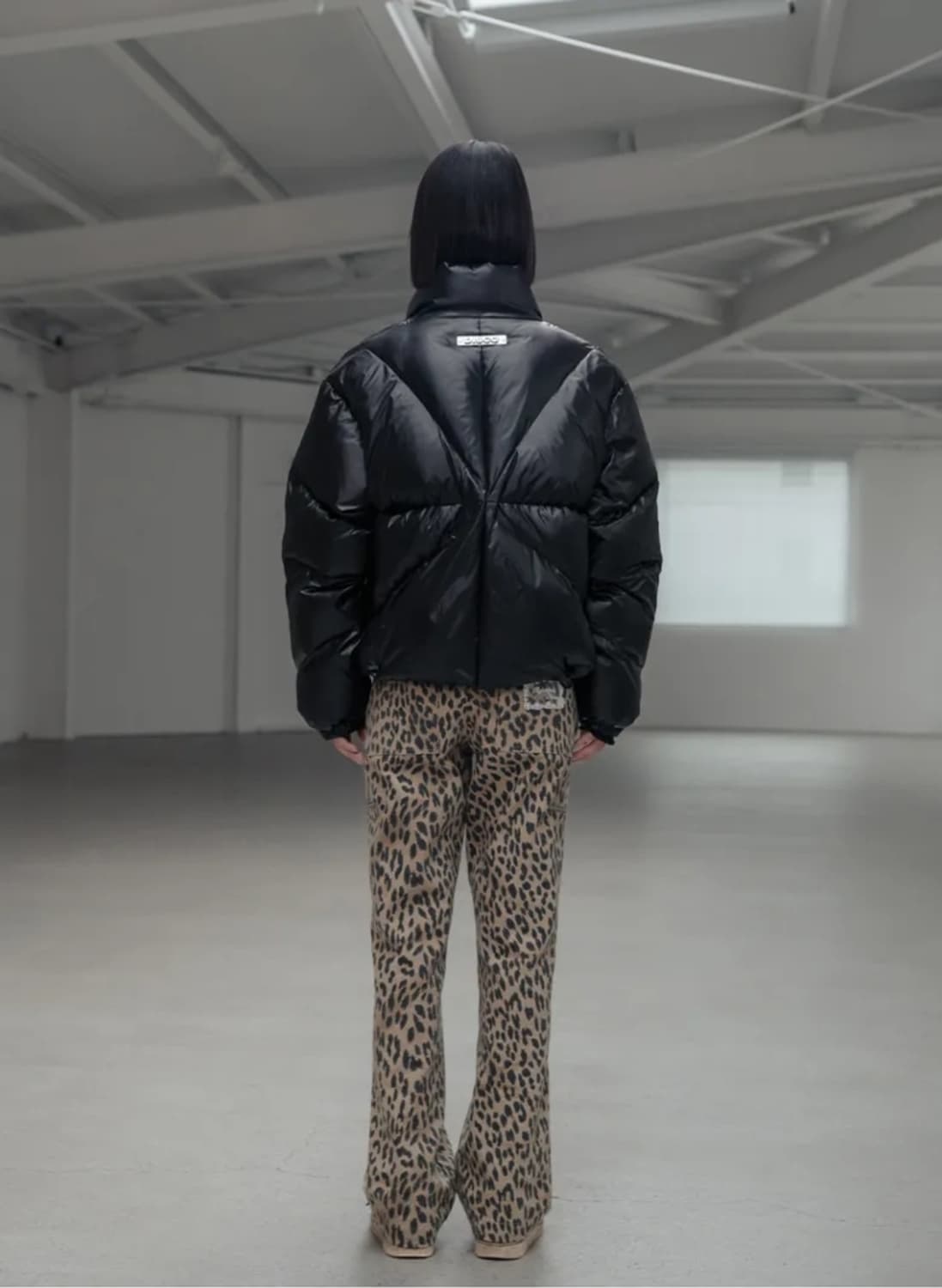 하이스쿨디스코 버터플라이 덕다운 숏패딩 상품이미지3