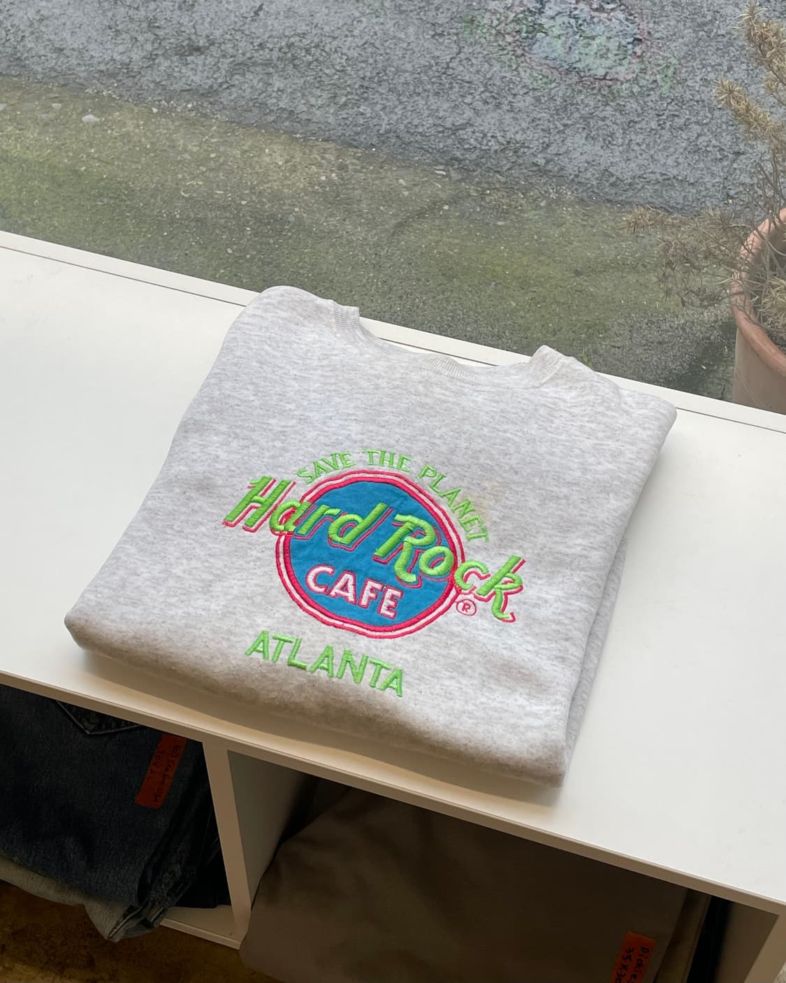 90‘s Hard rock cafe ‘Atlanta’ sweatshirt 상품이미지2