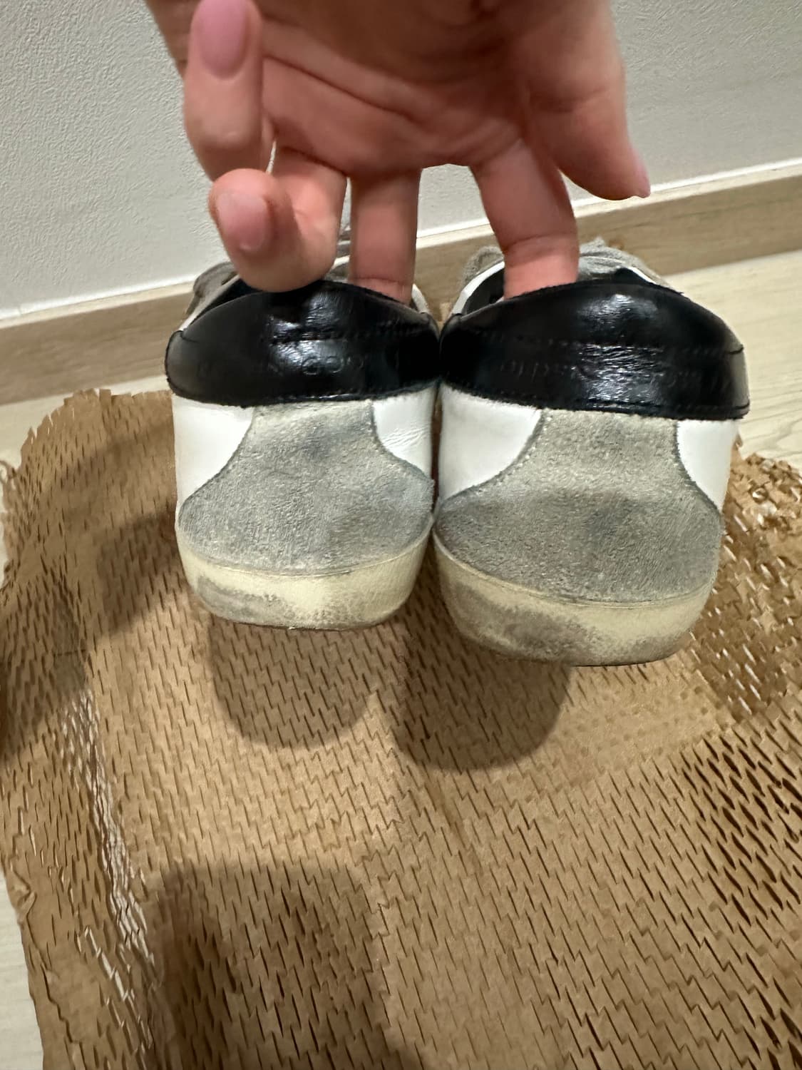 골든구스 블랙탭 245 상품이미지4