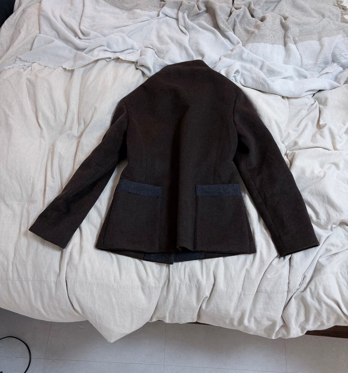 JB리파인 하이넥 자켓 새제품 (정가78만원,택잇음, 착샷o) 상품이미지2