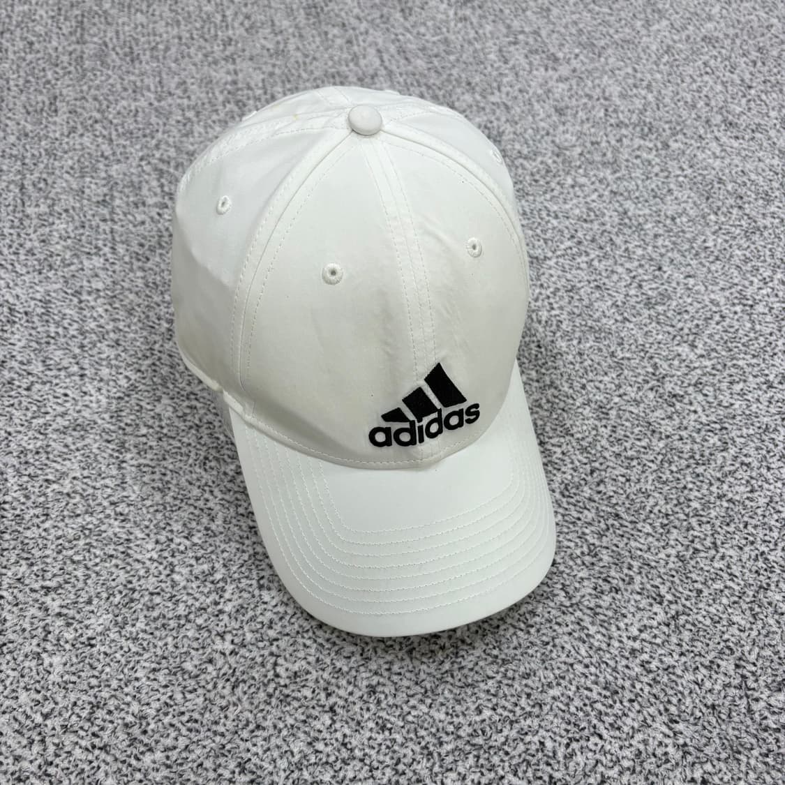 57-60 아디다스 화이트 볼캡 모자 0303J 상품이미지1