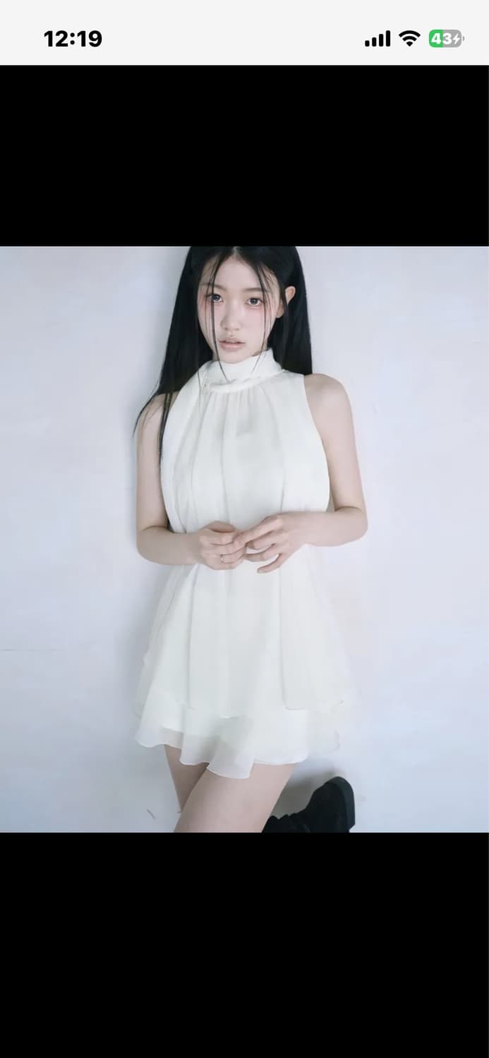 (새상품)레이즈미야 유이 러플 블라우스 아이보리 상품이미지1