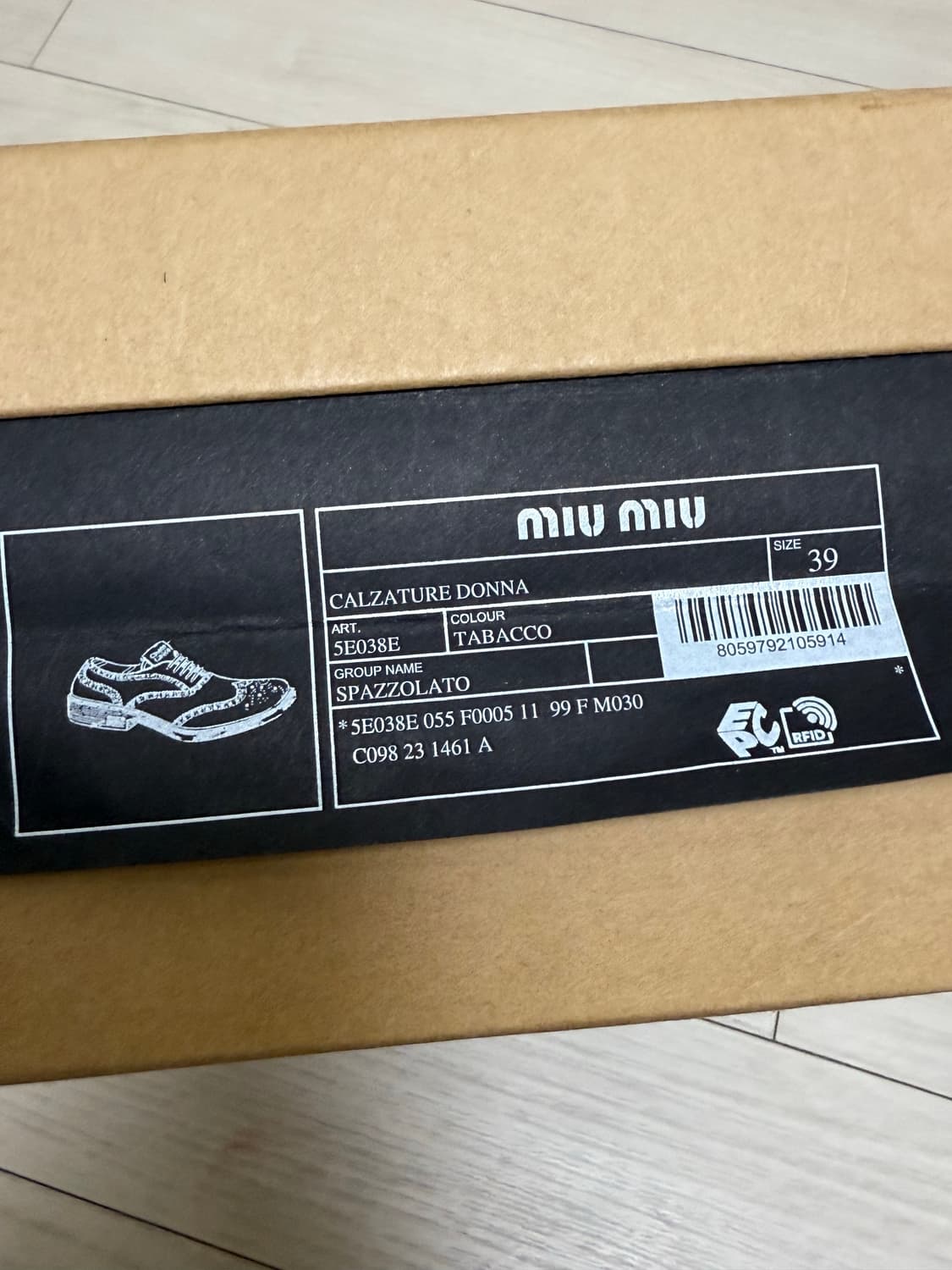 미우미우 처치스 브로그 39 / 10분 착용 상품이미지3