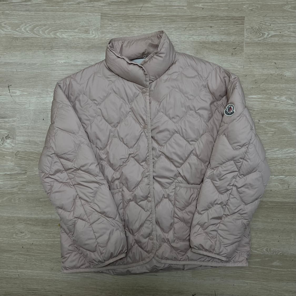 몽클레어 여성 덕다운 다이아 경량패딩 퀼팅자켓 [핑크베이지] 2사이즈 상품이미지1