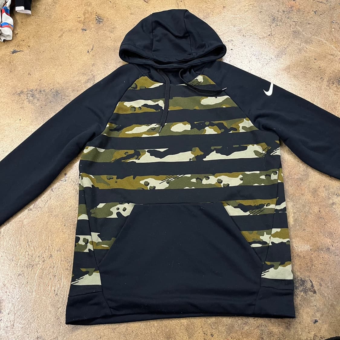 [정품/L] 나이키 카모 플리스 후드티 블랙 b15 상품이미지3