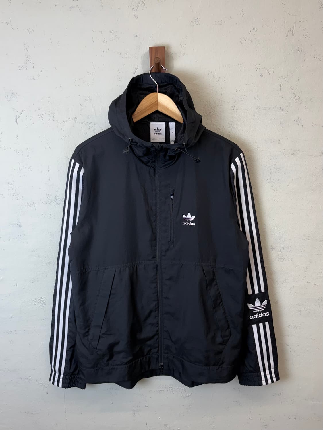 아디다스 락업 윈드브레이커 블랙 바람막이 상품이미지1