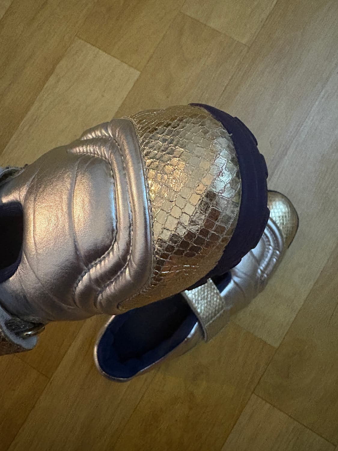 웨일즈보너 스니커즈 상품이미지4