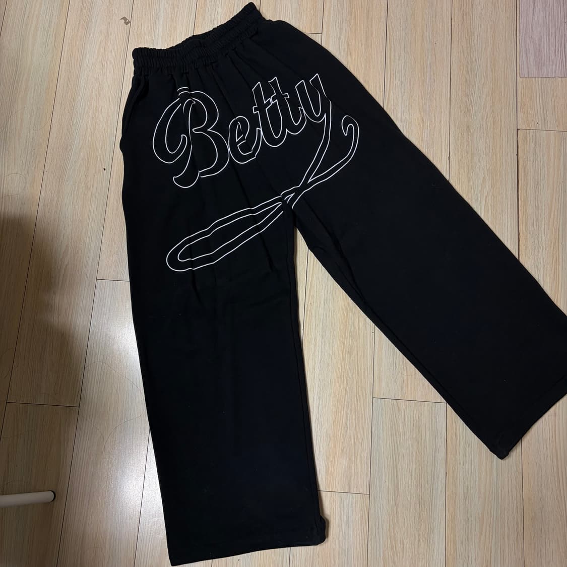 라퍼 베티붑 스웻팬츠 F 무신사 트레이닝 상품이미지1