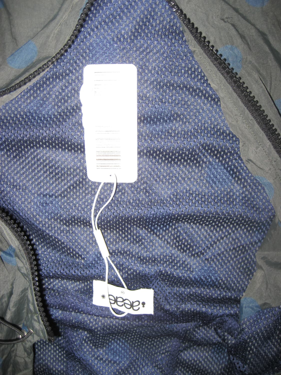 aeae 도트 후드 점퍼 차콜 상품이미지4