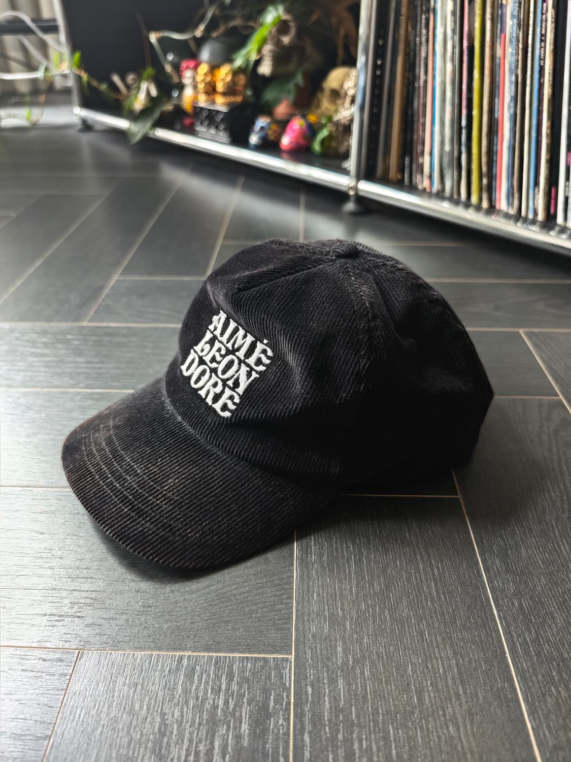 에임레온도르 코듀로이 볼캡 블랙 상품이미지3