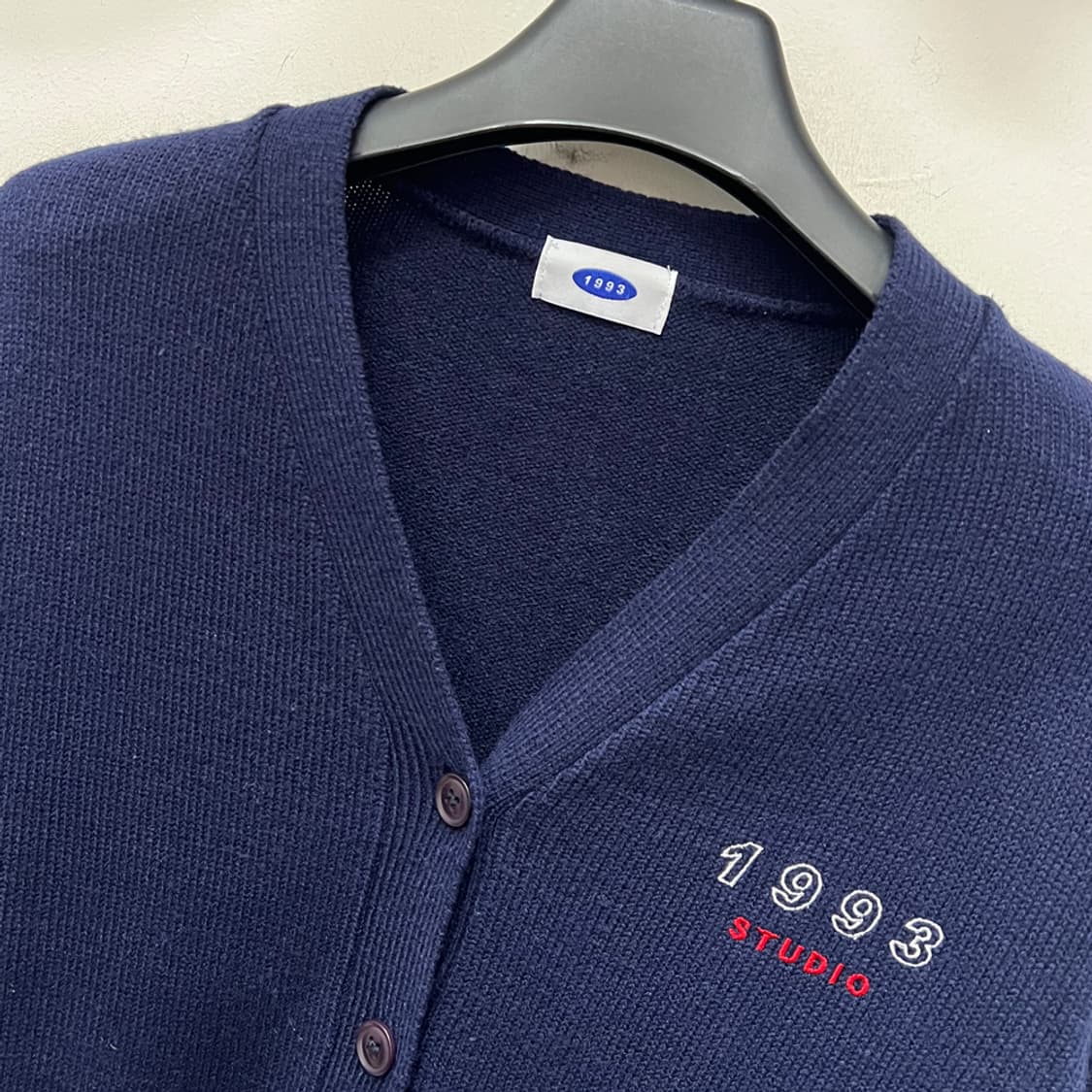 1993스튜디오 로고 자수 니트 가디건 S~M 상품이미지3