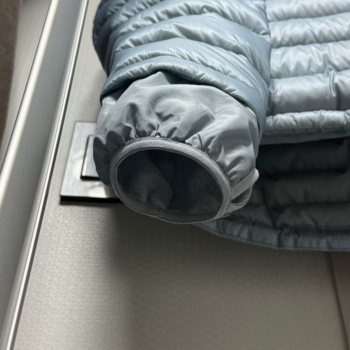 산산기어 서픽스 푸퍼 자켓 24FW 4 상품이미지3