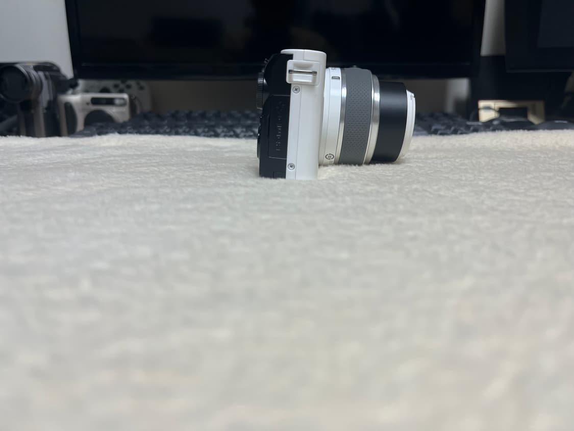 📸 니콘 Nikon 1 J2 미러리스 카메라 판매합니다 ✨ 상품이미지3