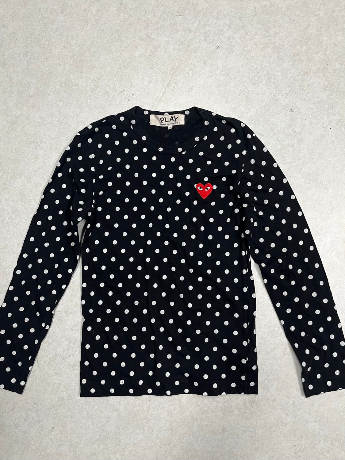 꼼데가르송 도트 롱슬리브 s 상품이미지1