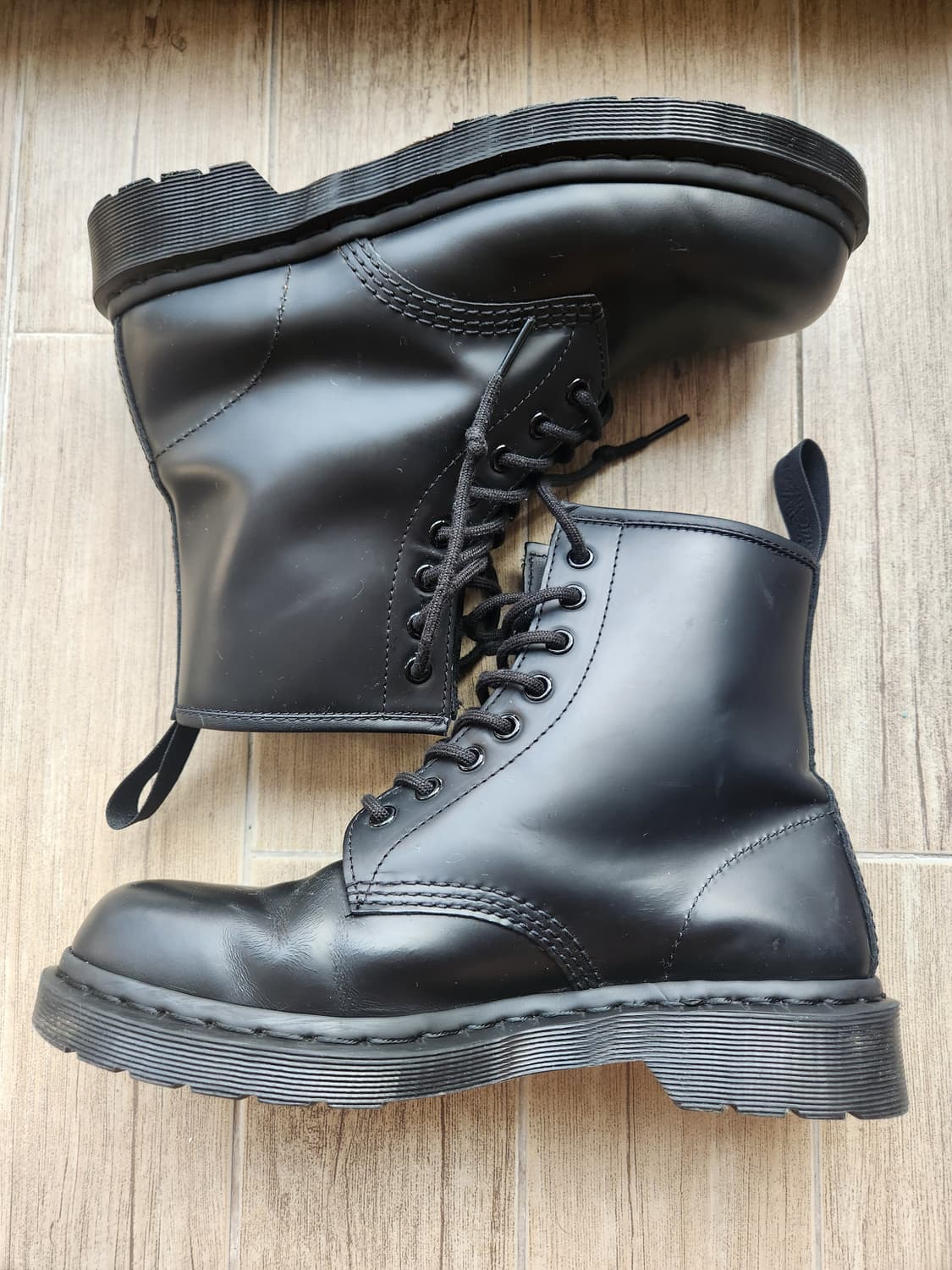 닥터마틴 1460 모노 (260) 상품이미지4