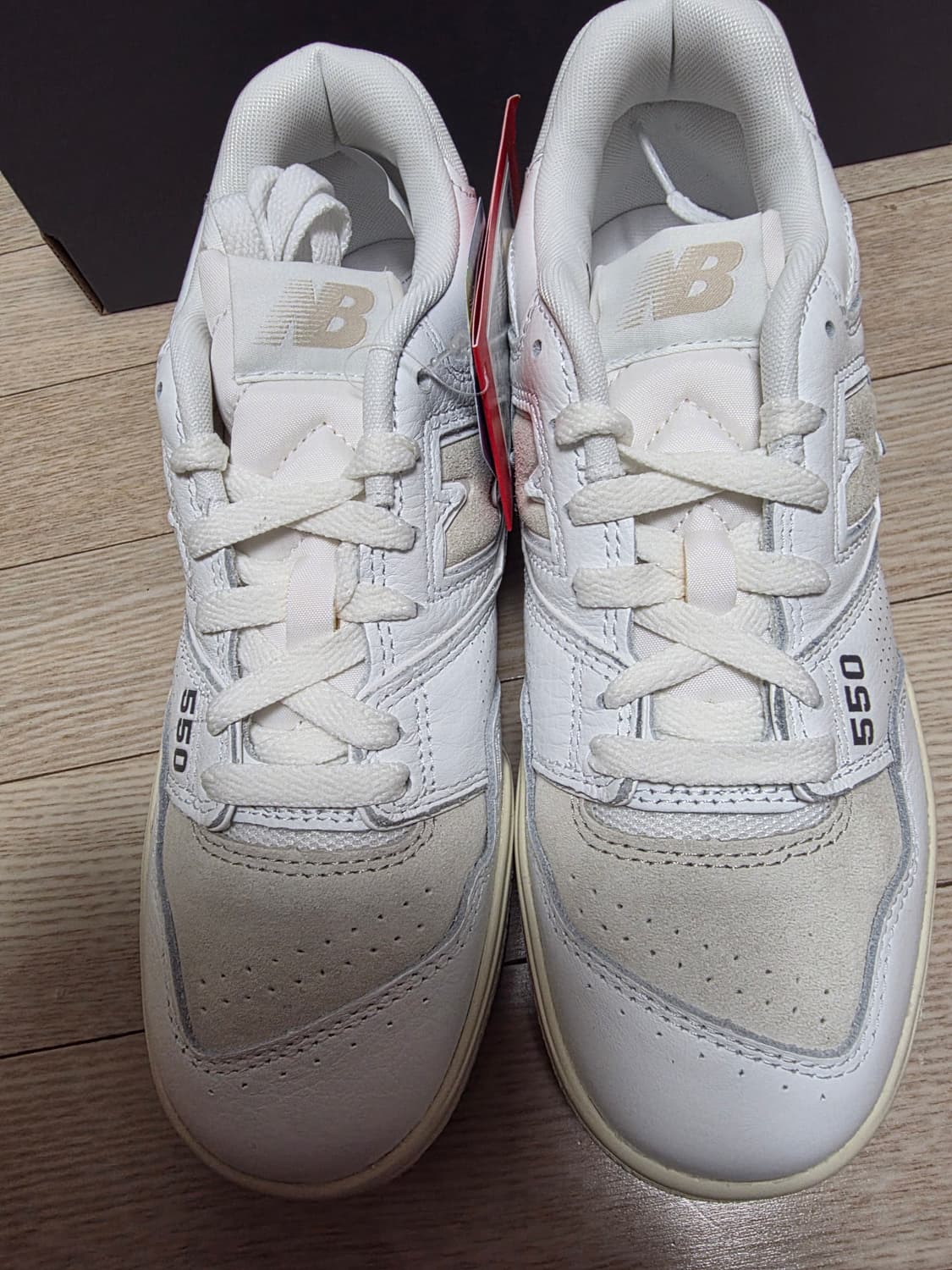 정품 뉴발란스 550 베이지/화이트 컬러 스니커즈 240(235추천) 상품이미지2