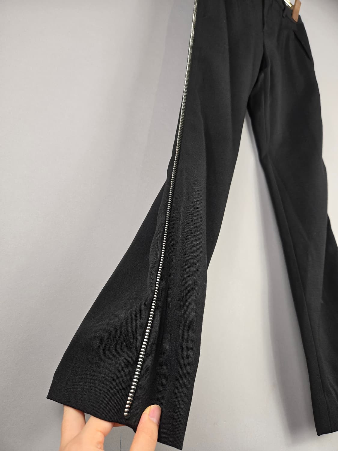 지방시 여성 울 100% 옆 지퍼 라인 슬랙스 34 바지 정품 상품이미지4