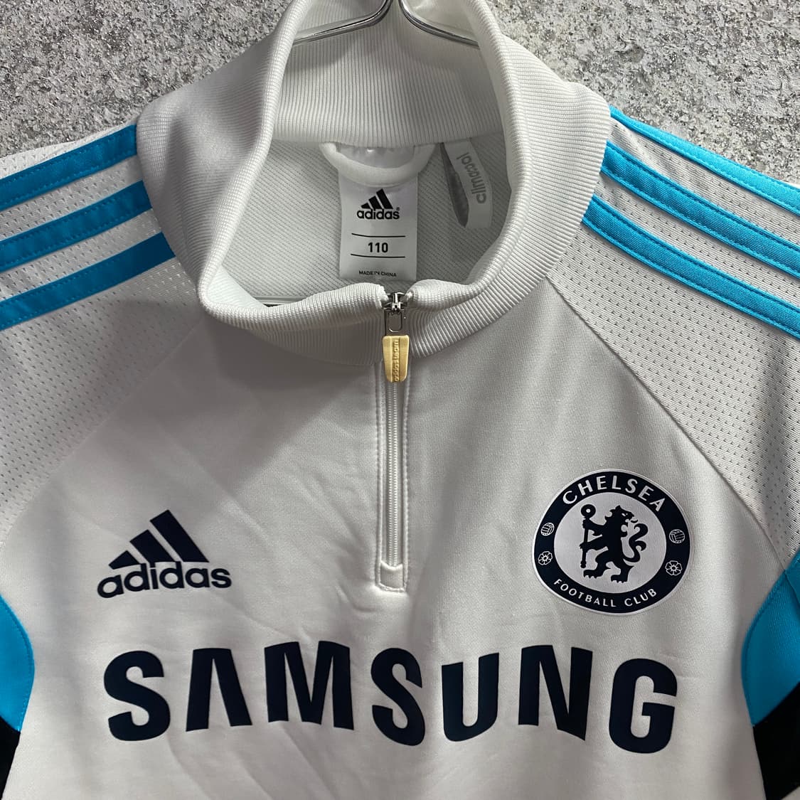 아디다스 이큅먼트 첼시 삼성 트랙탑 축구져지 B4682 상품이미지3