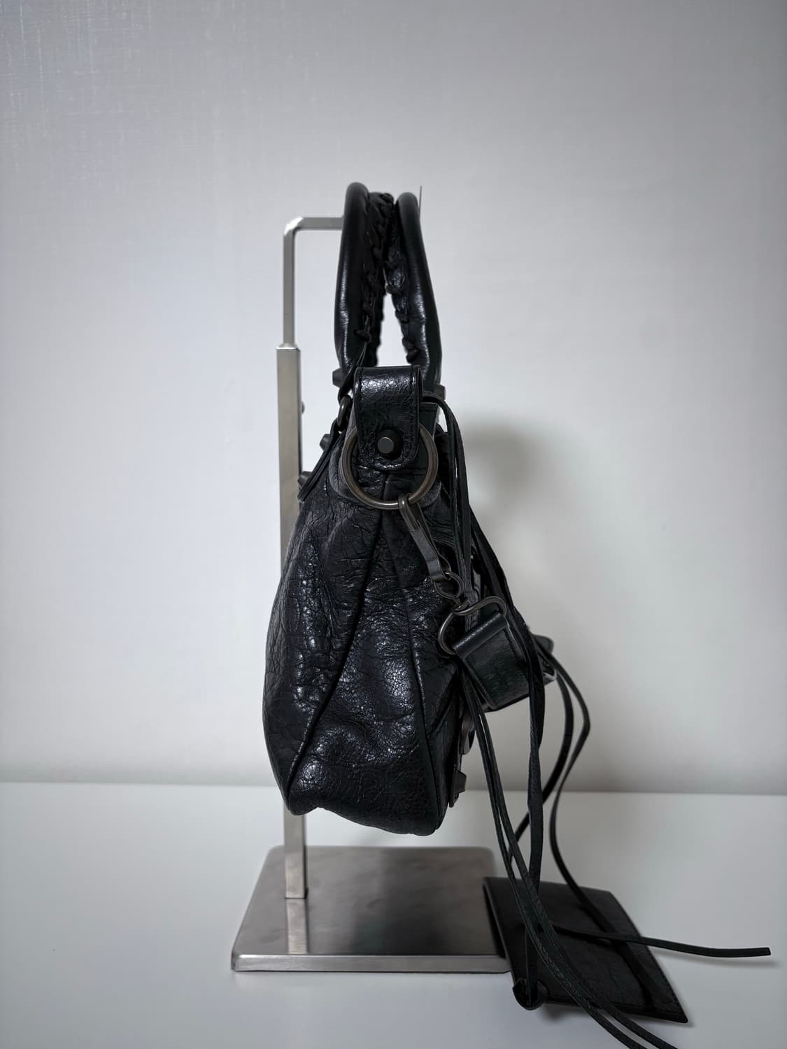 발렌시아가 퍼스트 모터백 블랙 상품이미지2