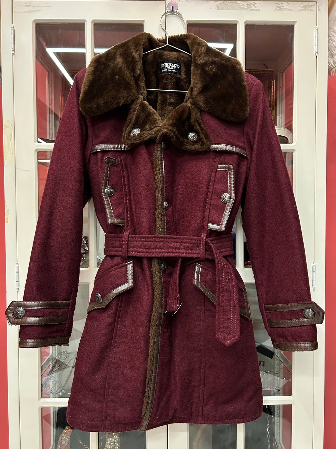 tornado mart fur coat 토네이도마트 퍼코트 상품이미지1