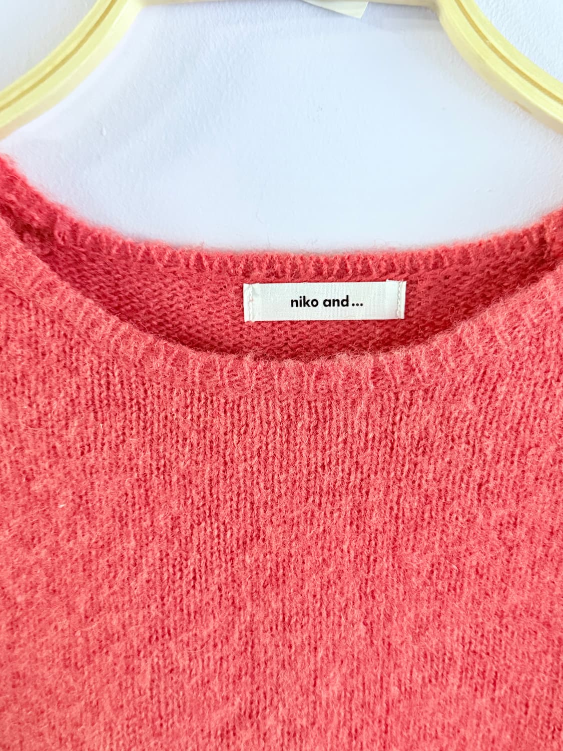 니코앤드 코랄색 울100 니트 상품이미지6