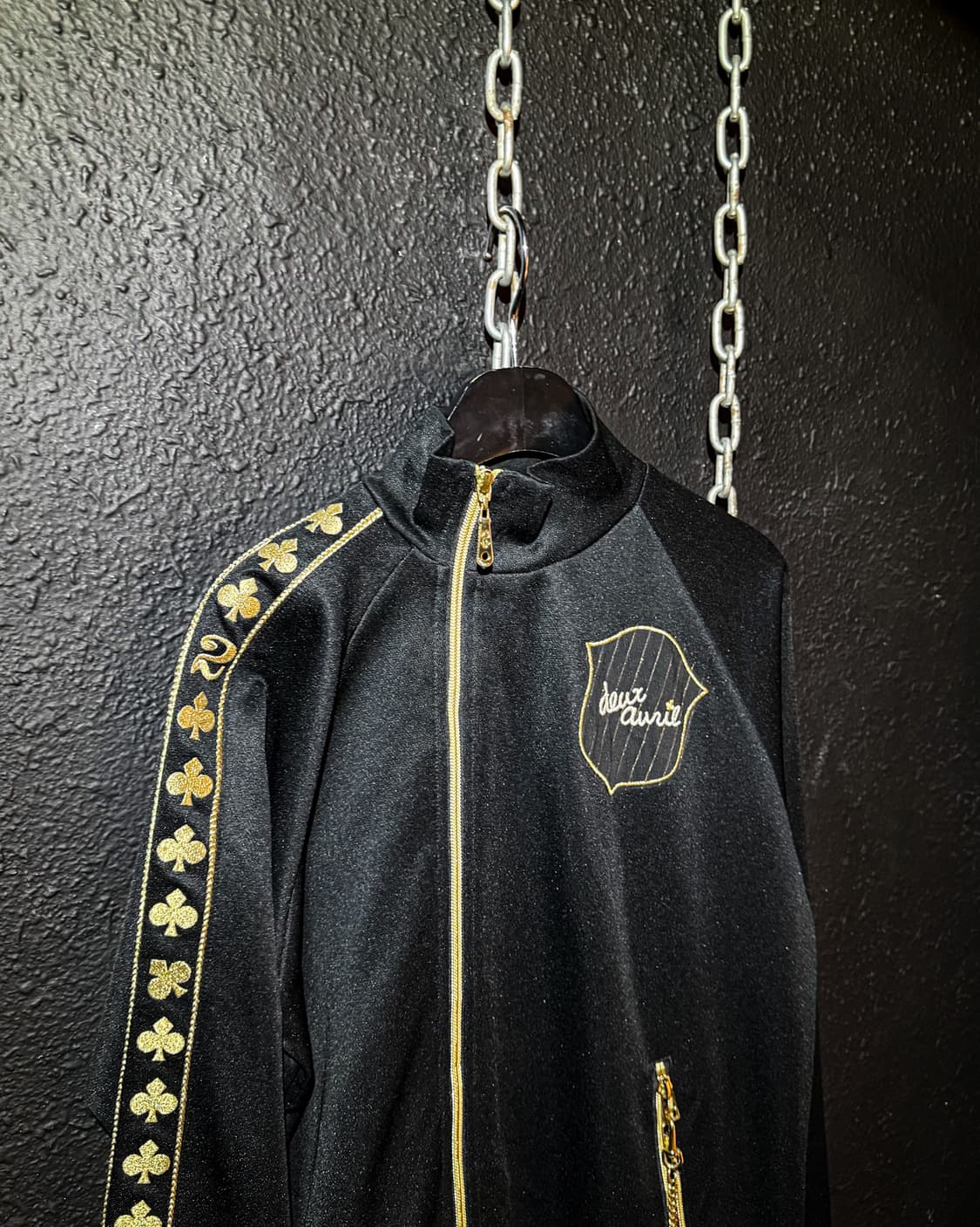 Deux Avril – Black × Gold Track Jersey 상품이미지2