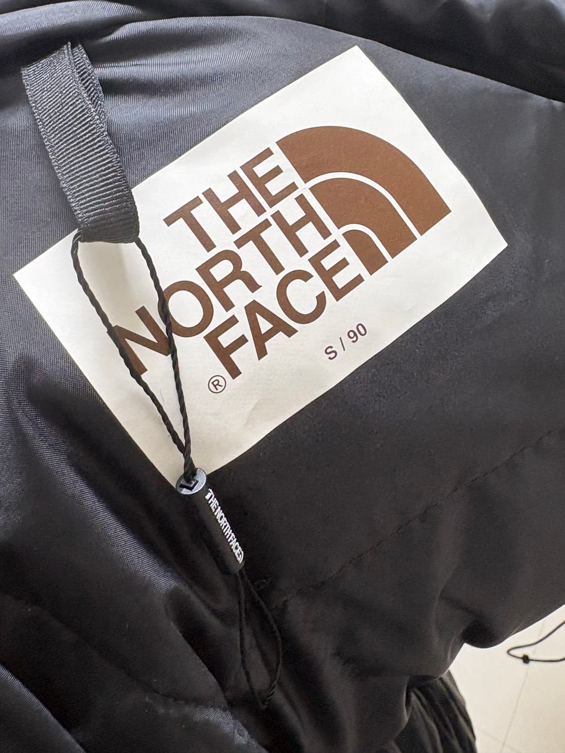 노스페이스 화이트 라벨 웨이브 LT 온 볼 자켓 블랙 상품이미지3