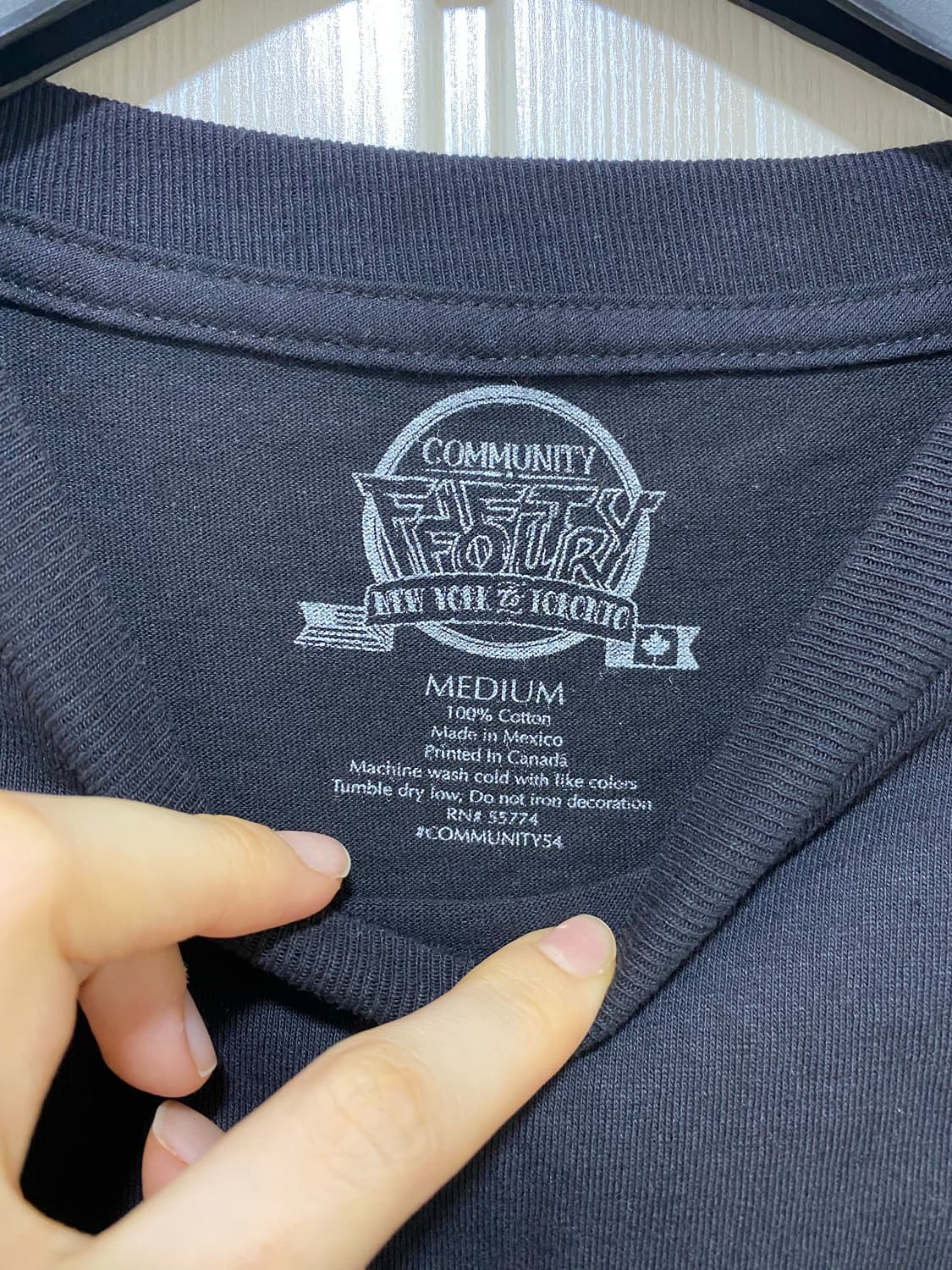 Community54 블랙 반팔 티셔츠 M(새상품) 상품이미지2