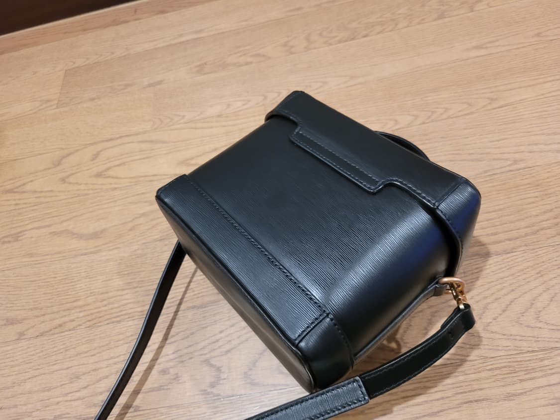 쿠론글린다 코스메틱 토트 크로스백 상품이미지7