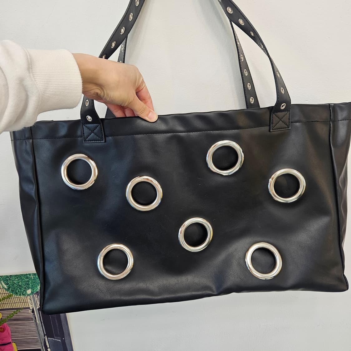 펀칭 숄더백 빅백 상품이미지2