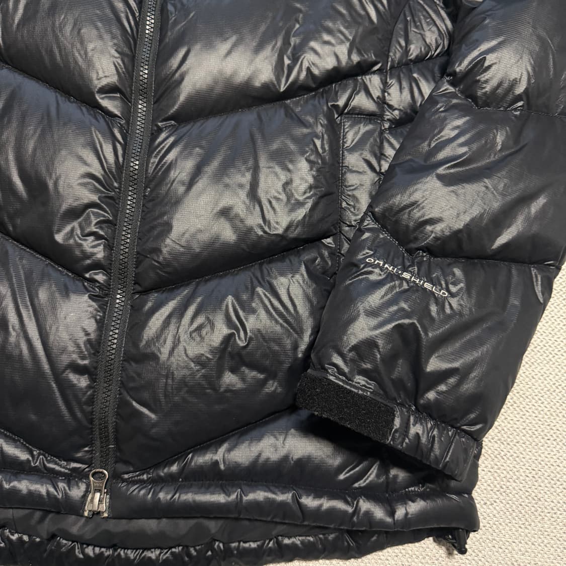컬럼비아 옴니쉴드 경량패딩 자켓 상품이미지2