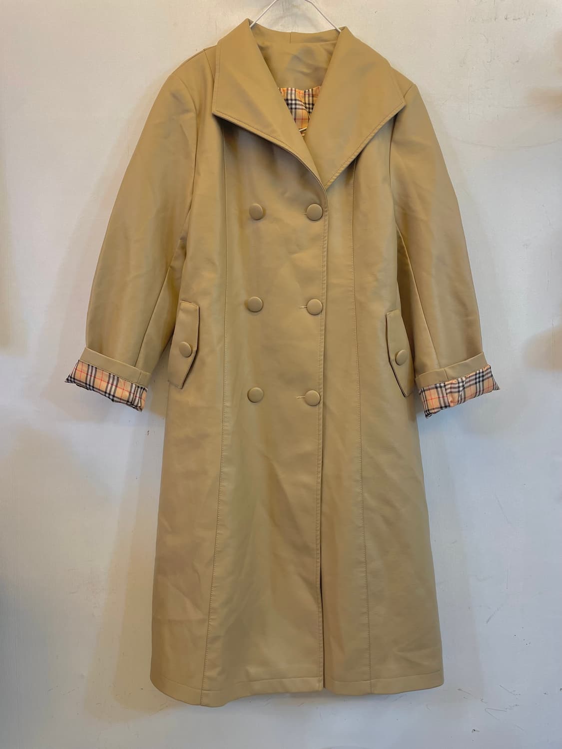 수입 베이지 레더 롱코트 인조가죽 트렌치롱코트 하객룩데일리룩데이트룩출근룩 상품이미지3