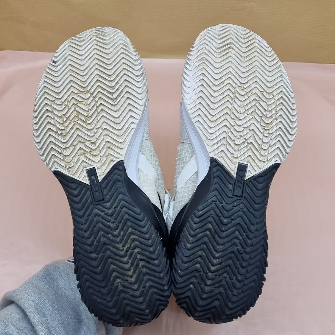 나이키 르브론 솔져13  농구화 250 상품이미지3