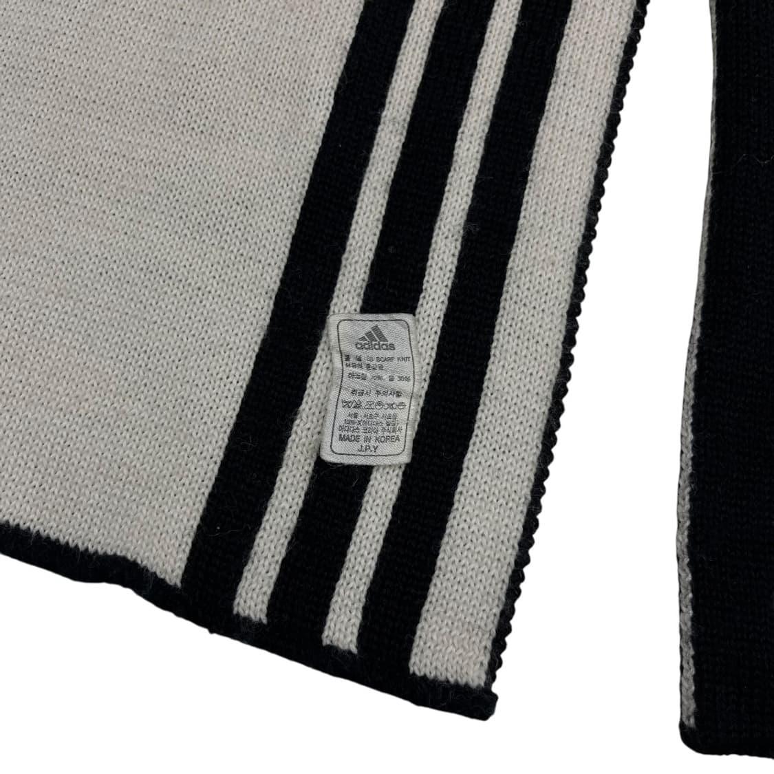 아디다스 에센셜 로고 블랙라인 화이트 배색 머플러 상품이미지6