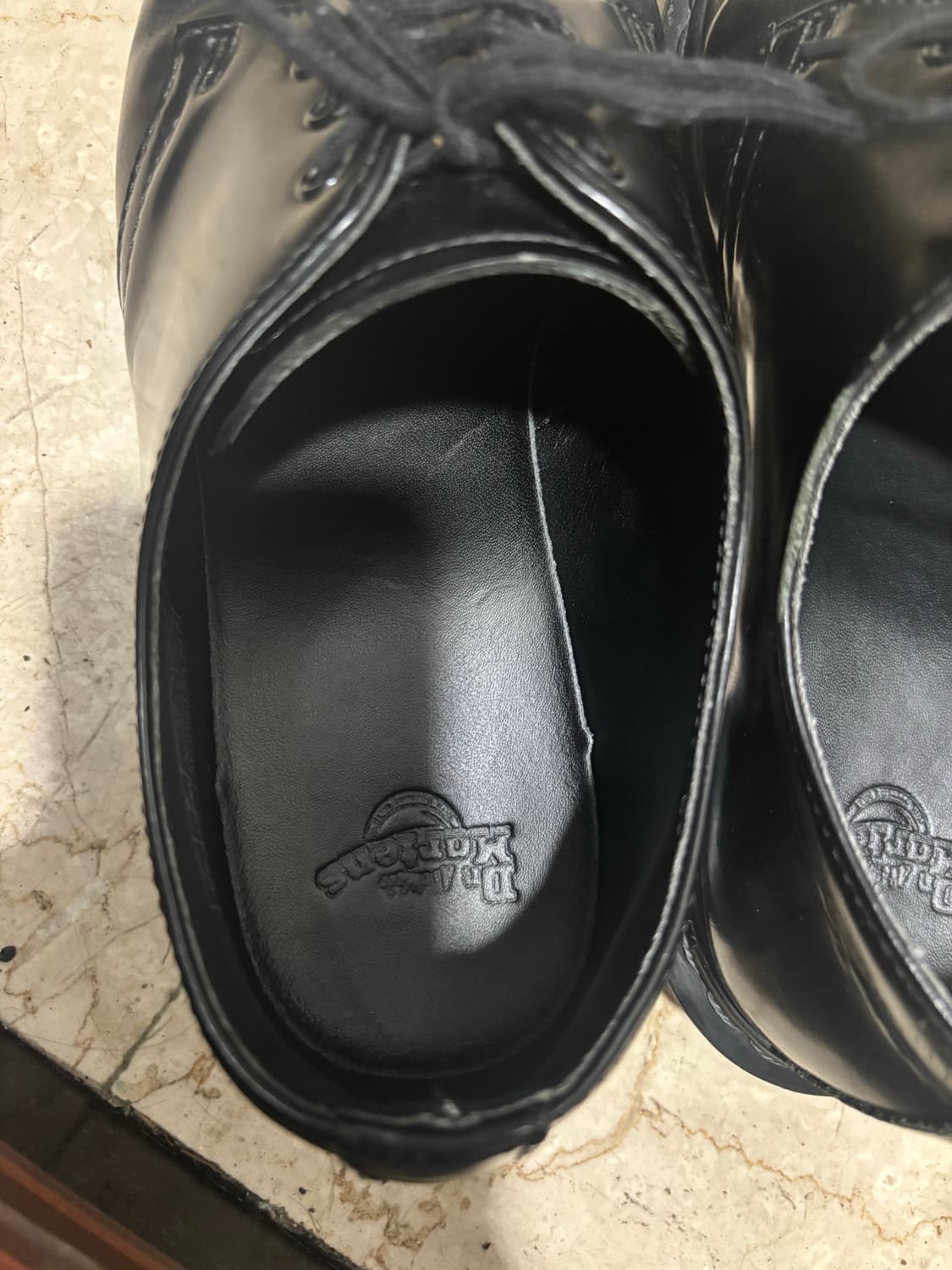 닥터마틴 1461 모노 블랙 상품이미지4