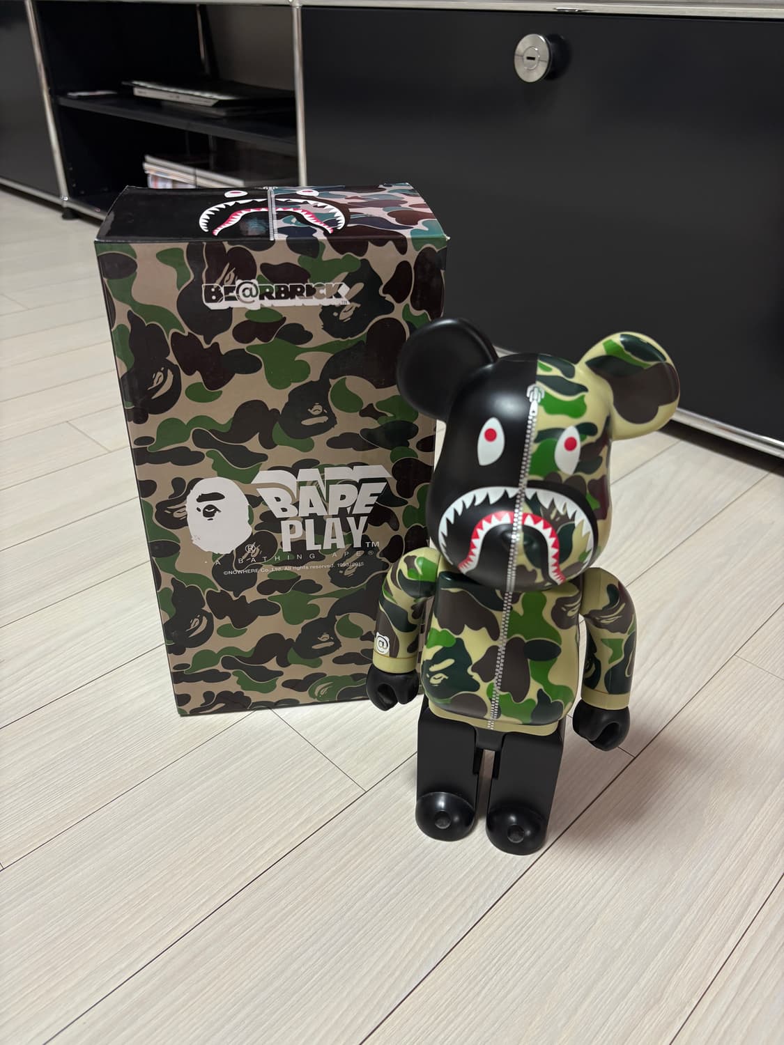 베어브릭 베이프 ABC 샤크 카모 400 상품이미지3