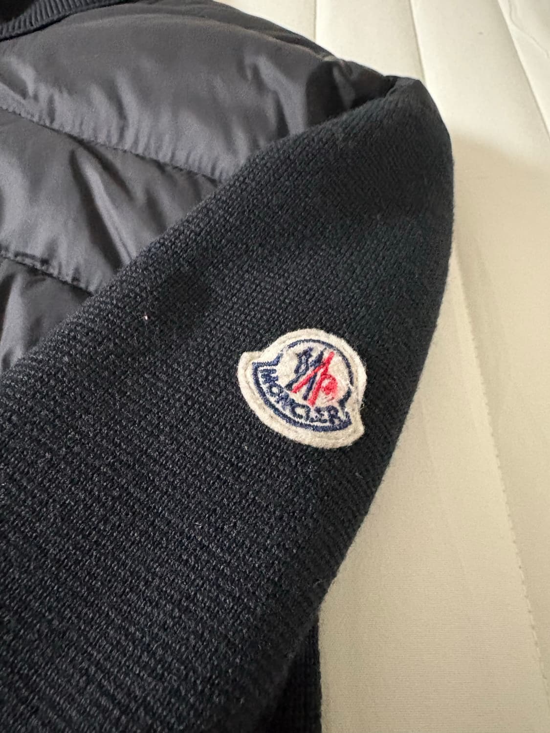 몽클레어 니트패딩 블랙  상품이미지2