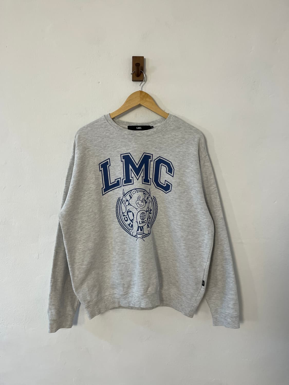 LMC 맨투맨 상품이미지1