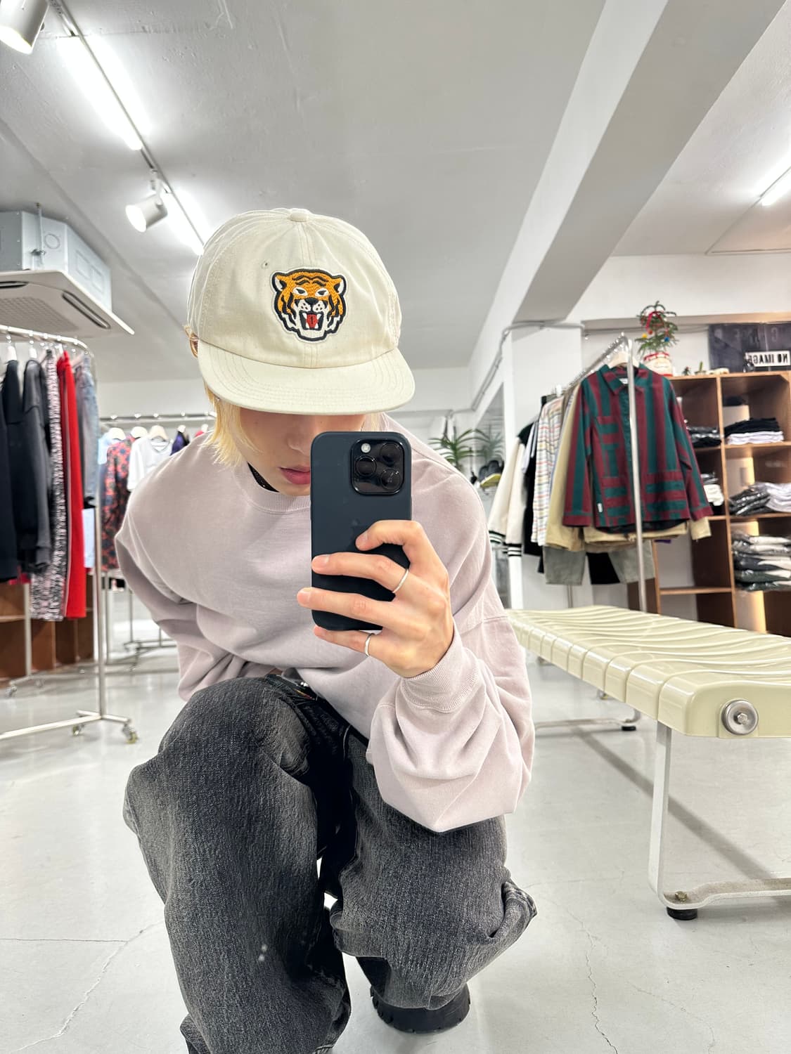 REMI RELIEF Big Sweatshirt 상품이미지1