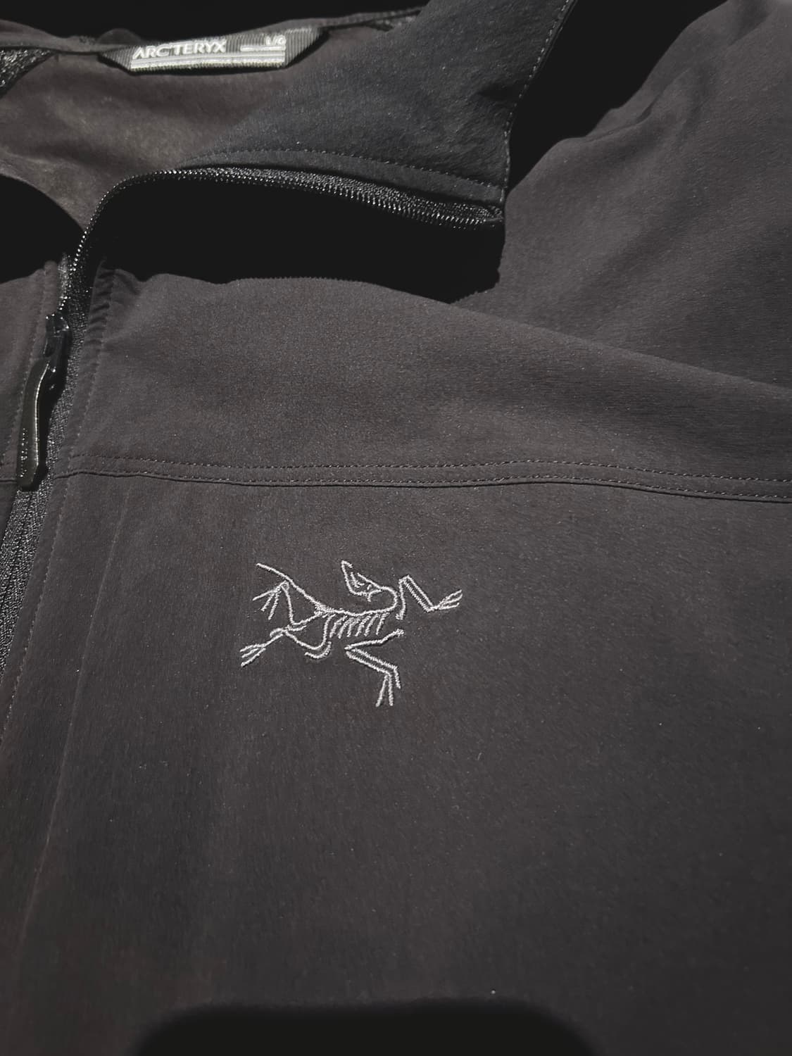 [새상품급/25ss L] 아크테릭스 감마 라이트웨이트 후디 신형 블랙 상품이미지3