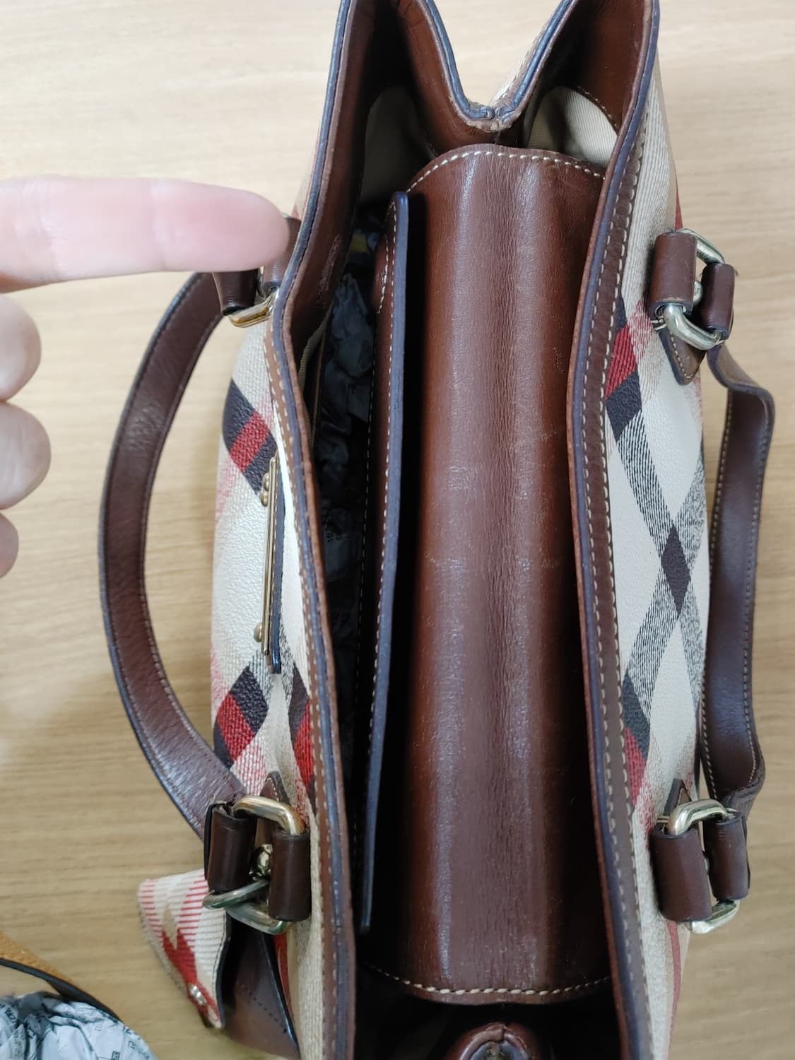 DAKS 닥스 소가죽배색 체크무늬 토트백 상품이미지10