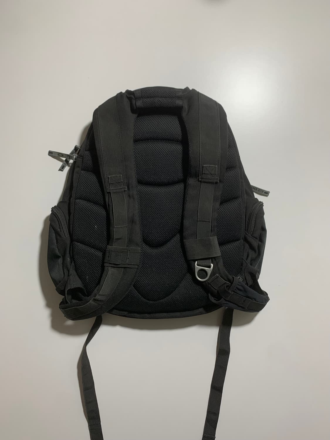 오클리 블랙 백팩 가방 상품이미지2